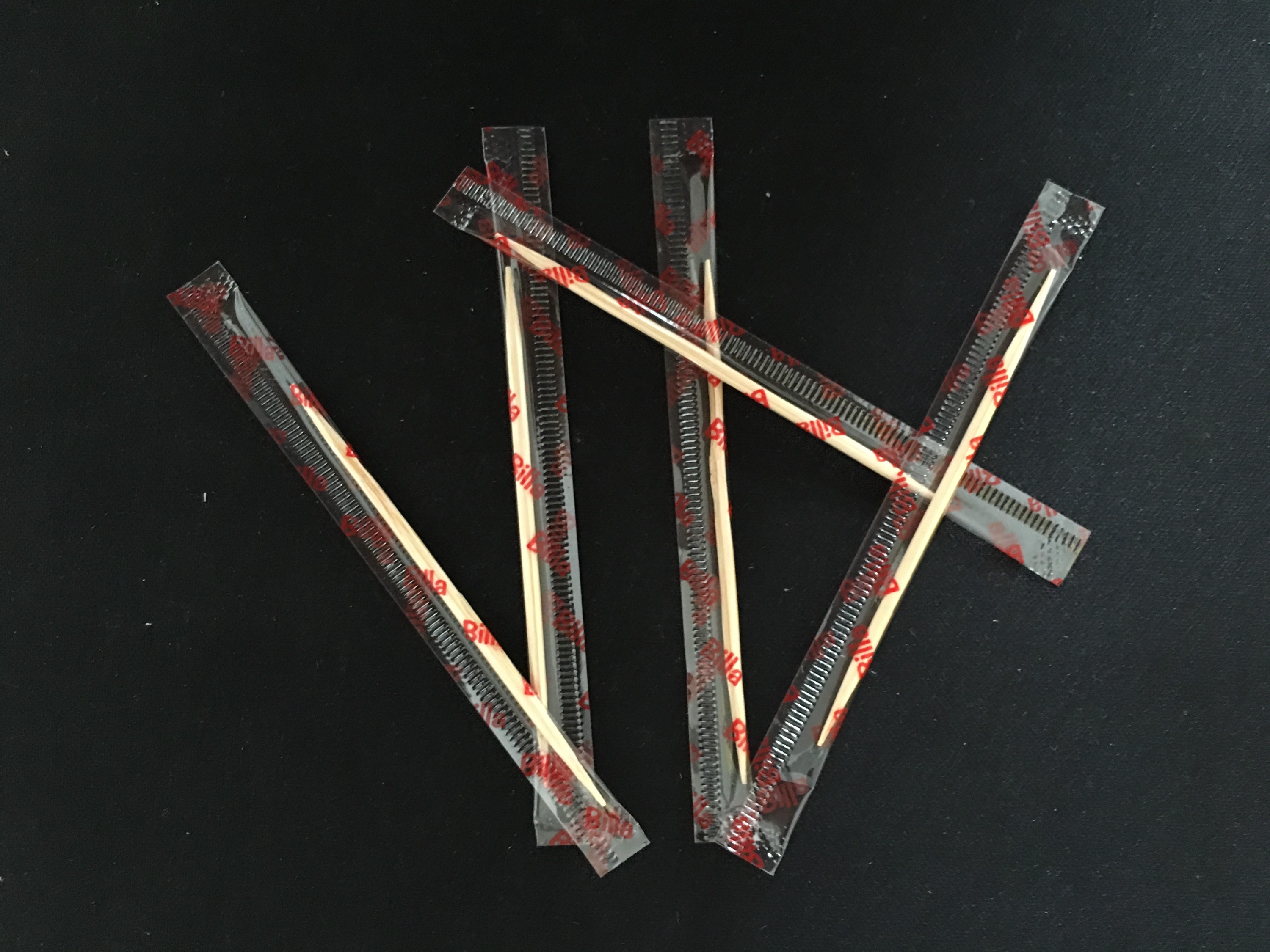 2.0*65mm bamboo toothpicks plastic pack