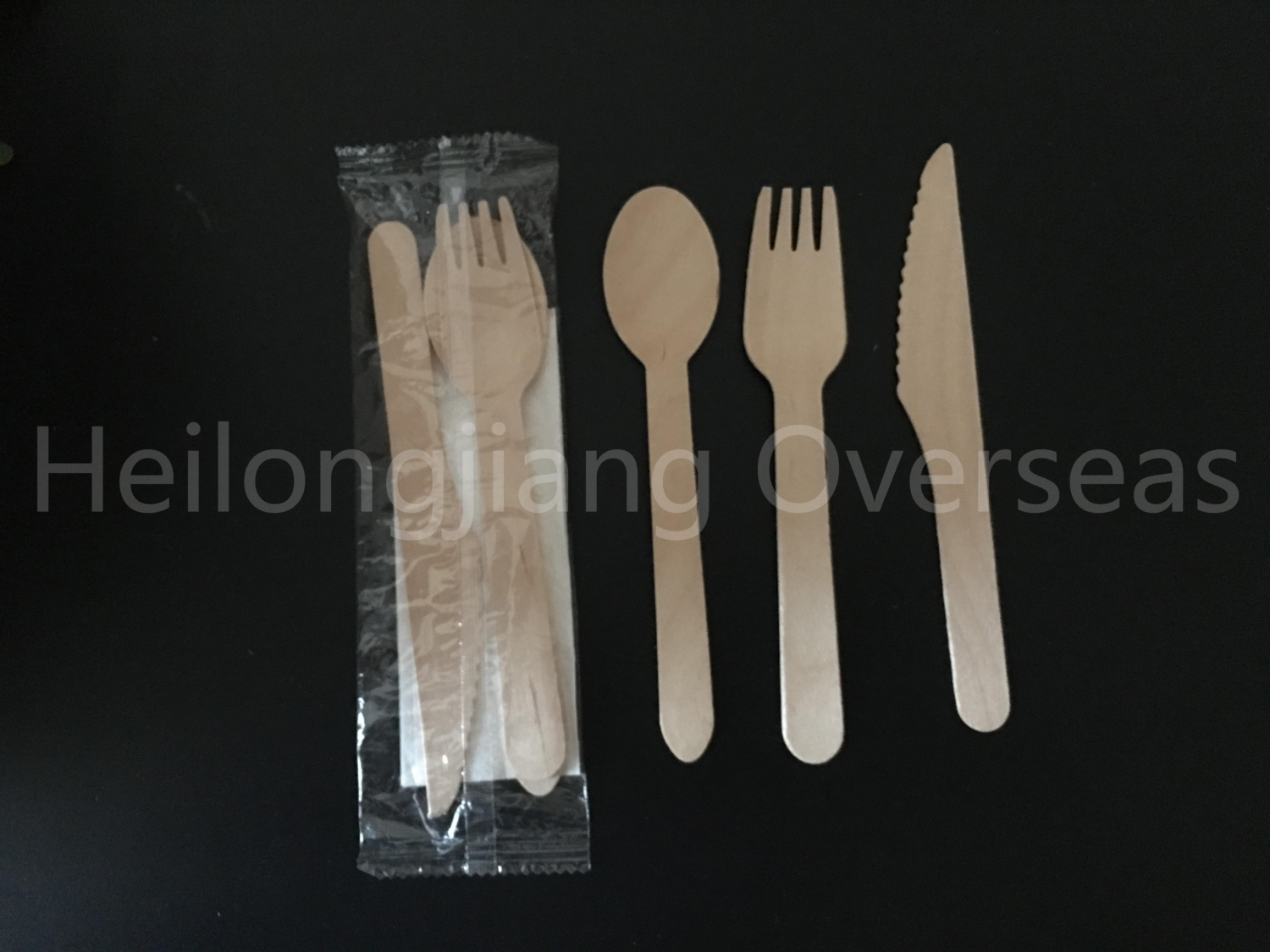 Wooden cutlery sets